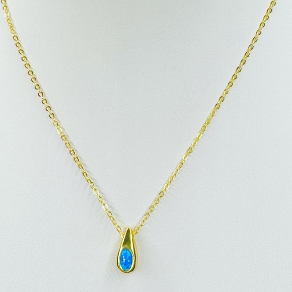 Blue Opal Set in 18K Gold and Sterling Silver Necklace
Minimalist - Picture 1 of 3